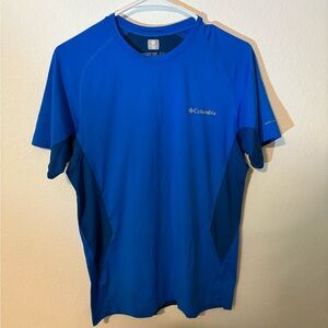 Columbia Blue Athletic T-Shirt Men Small‎